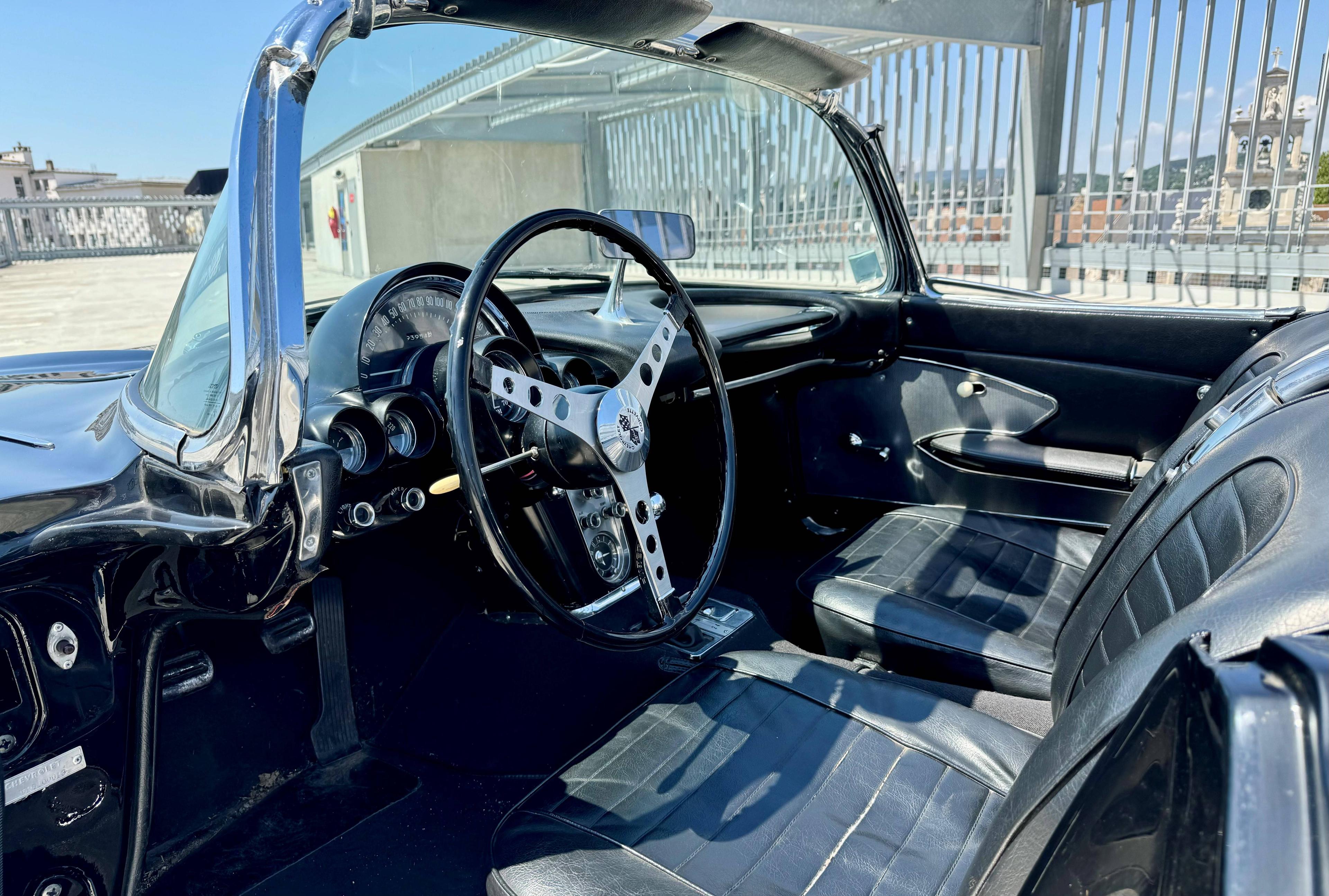 CHEVROLET CORVETTE