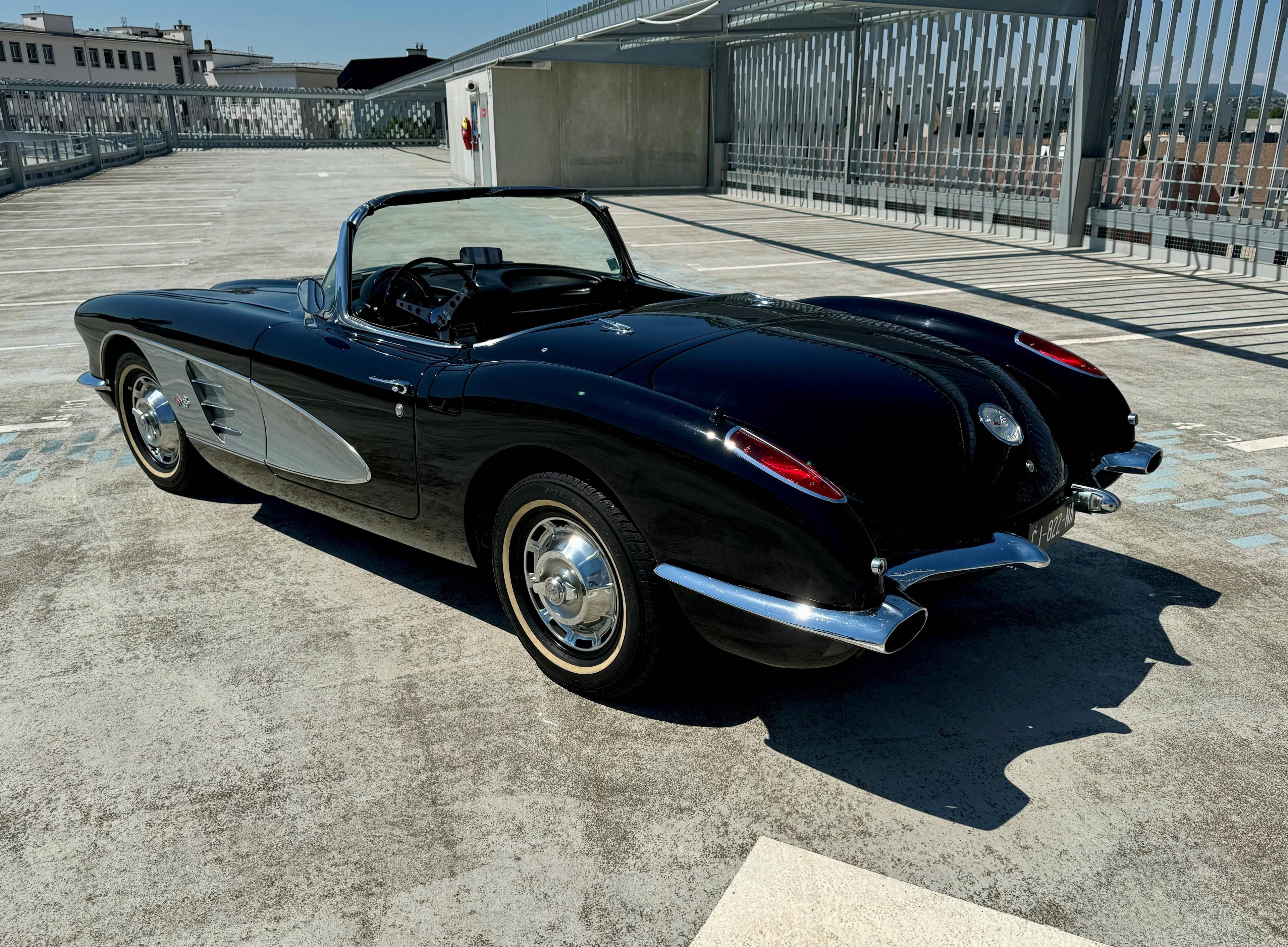 CHEVROLET CORVETTE